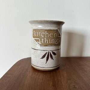 Speckled Cream Kitchen Utensil Holder